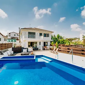 Villa Maria, Protaras